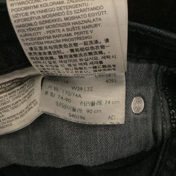 Men’s ripped Jeans | Black ripped Jeans | Men’s Jeans | Levi’s | Men’s Levi’s - Picture 8 of 10